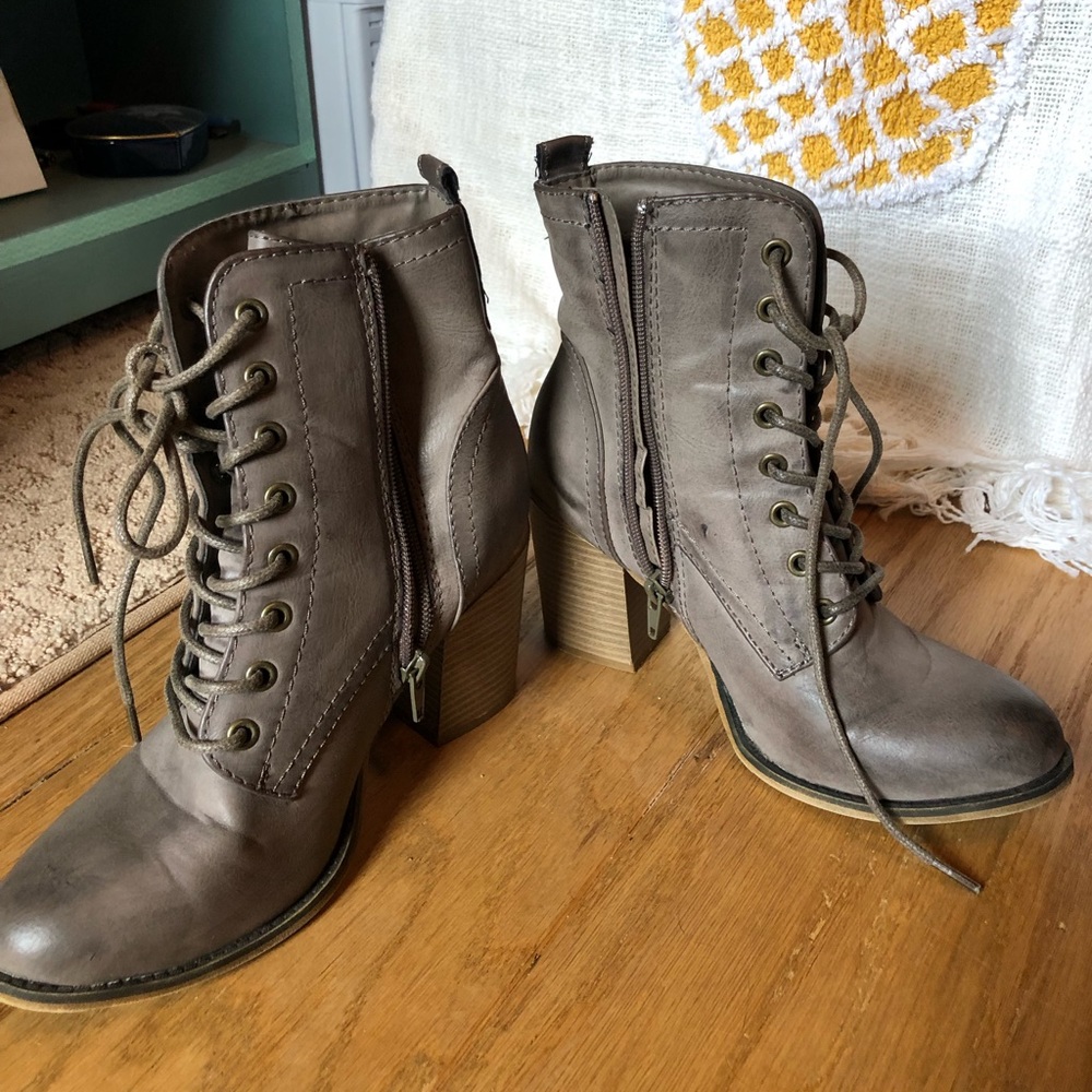 Booties/combat boots - Picture 1 of 4